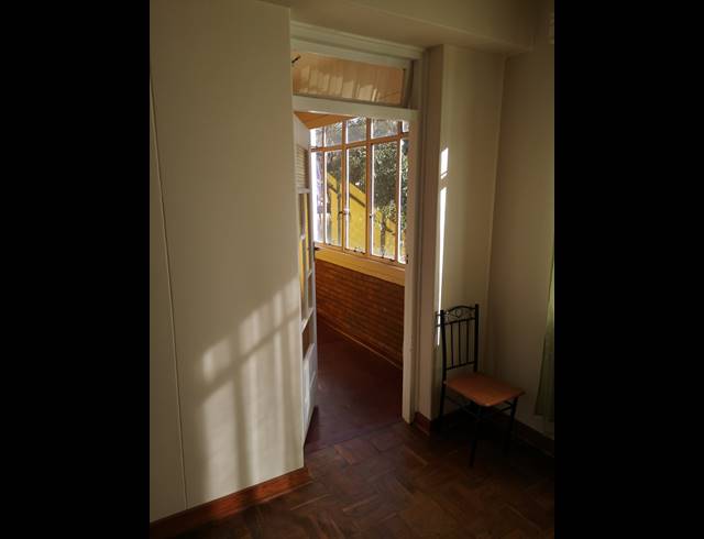 1 BEDROOM APARTMENT FOR SALE IN EMMARENTIA